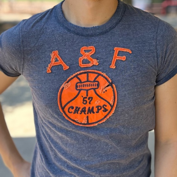 NEW ABERCROMBIE MEN VINTAGE BASKETBALL CHAMPS T SHIRT MUSCLE DISTRESSED COLLEGE - Picture 15 of 16